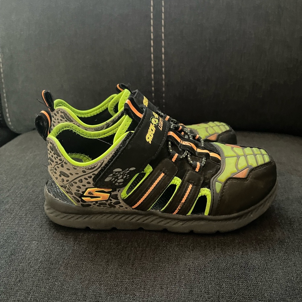 Skechers Sandals for Boys,Used in excellent condition ⭐️